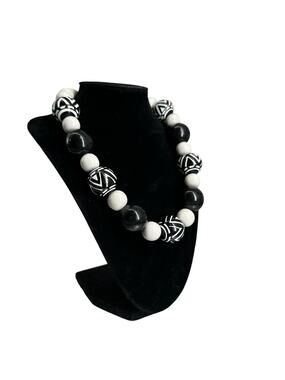 Vintage Chunky Wooden Bead Black And White 80s Necklace Zebra